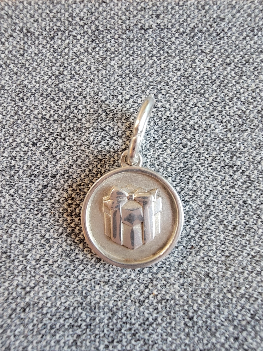 Tiffany & Co Silver Lexicon Charm Gift Box Circle Pendant.